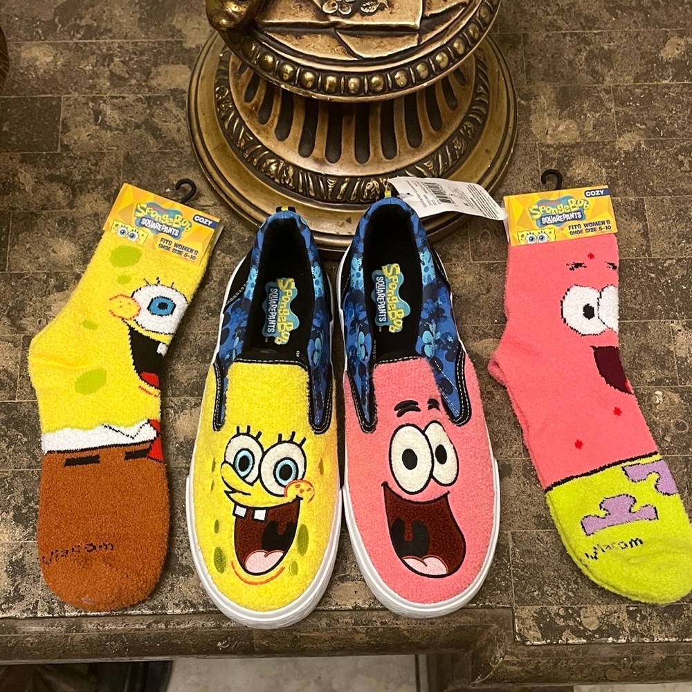 Bundle SpongeBob SquarePants Slip-On One-Piece Shoes - and socks